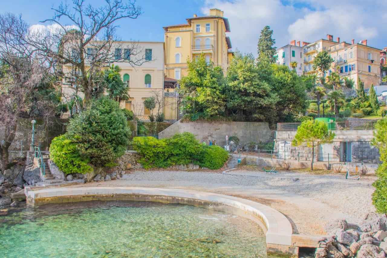 Apartments Anita Near Opatija With Private Parking Матули Екстериор снимка
