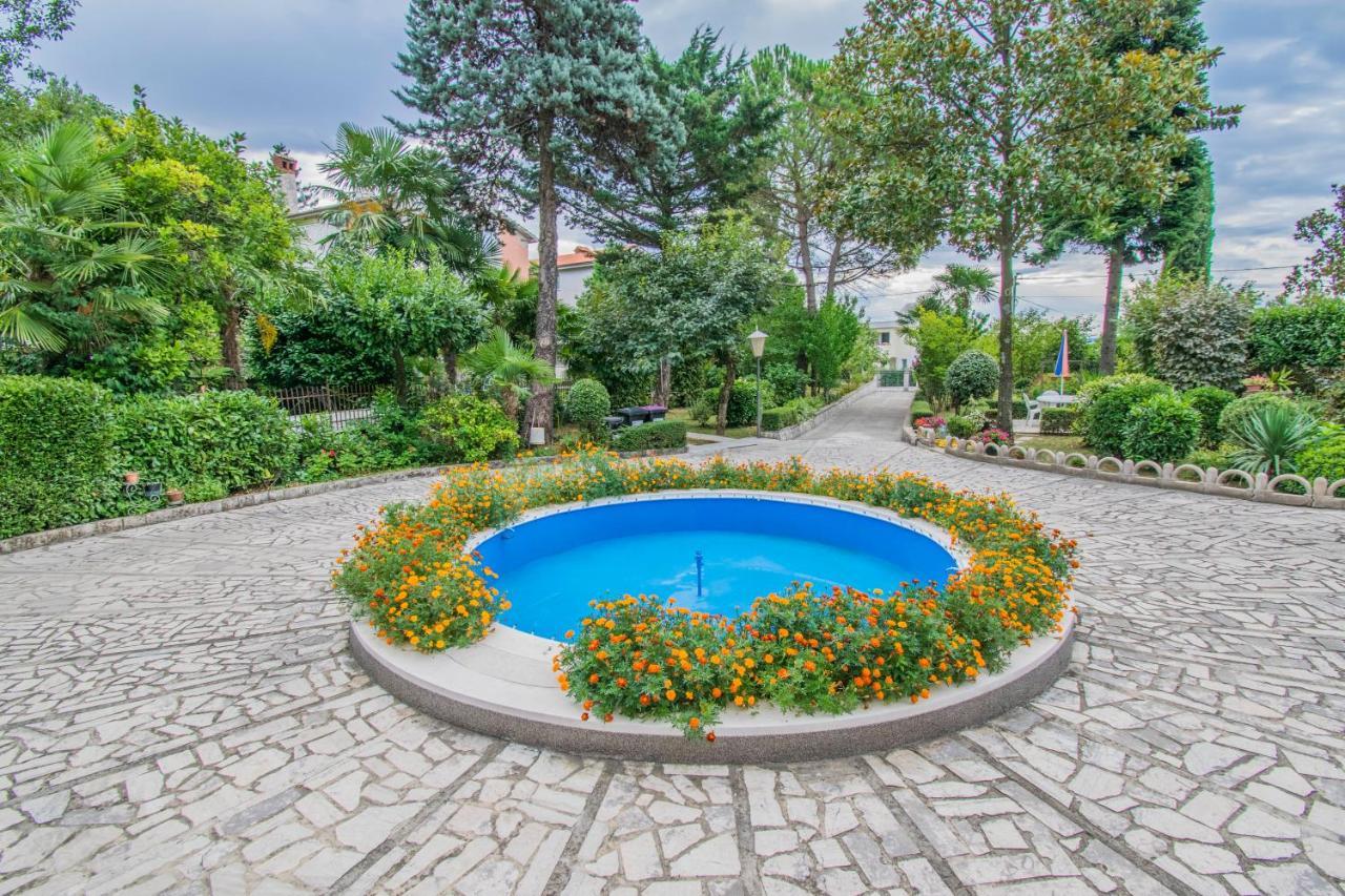 Apartments Anita Near Opatija With Private Parking Матули Екстериор снимка