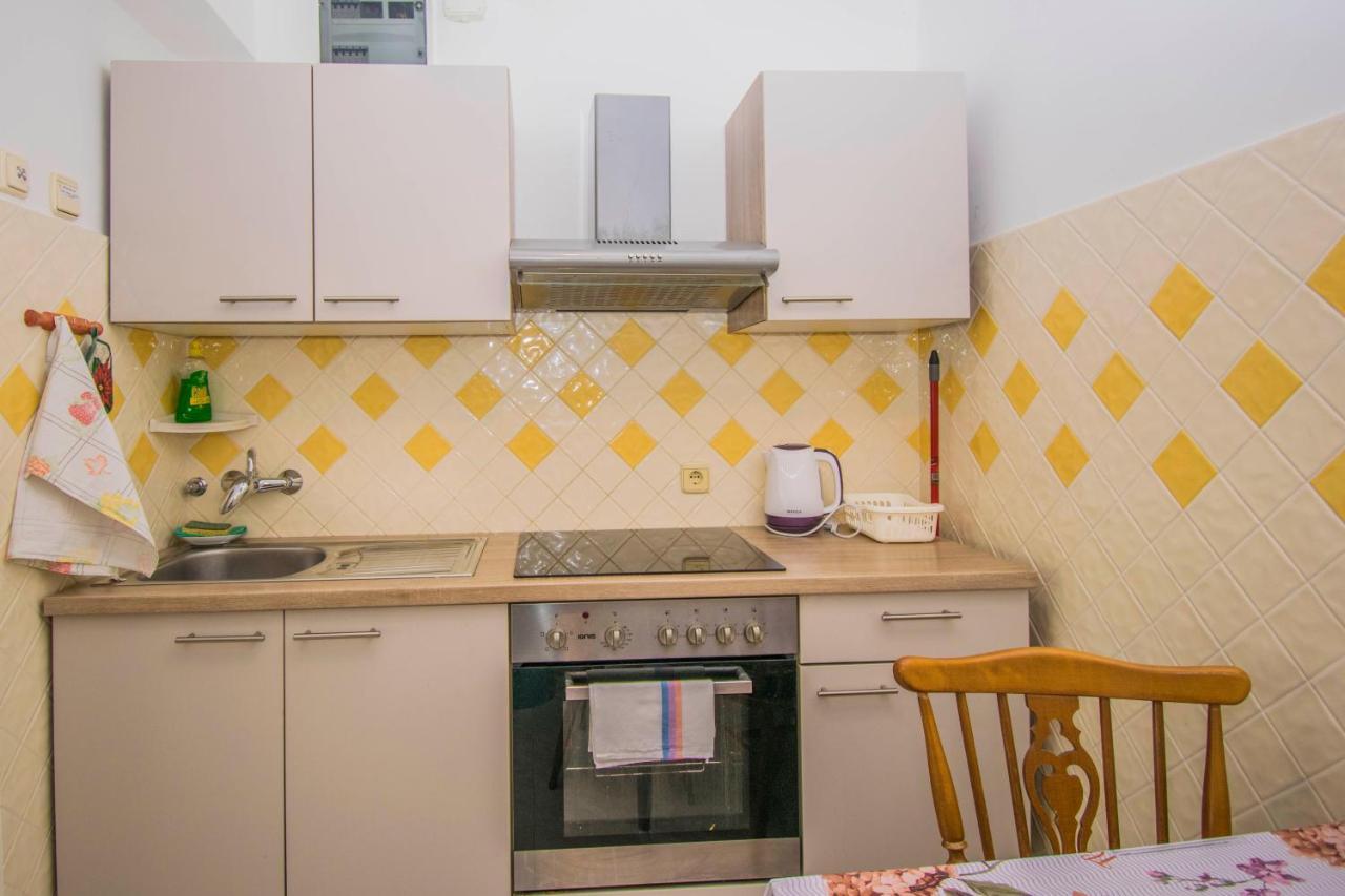 Apartments Anita Near Opatija With Private Parking Матули Екстериор снимка