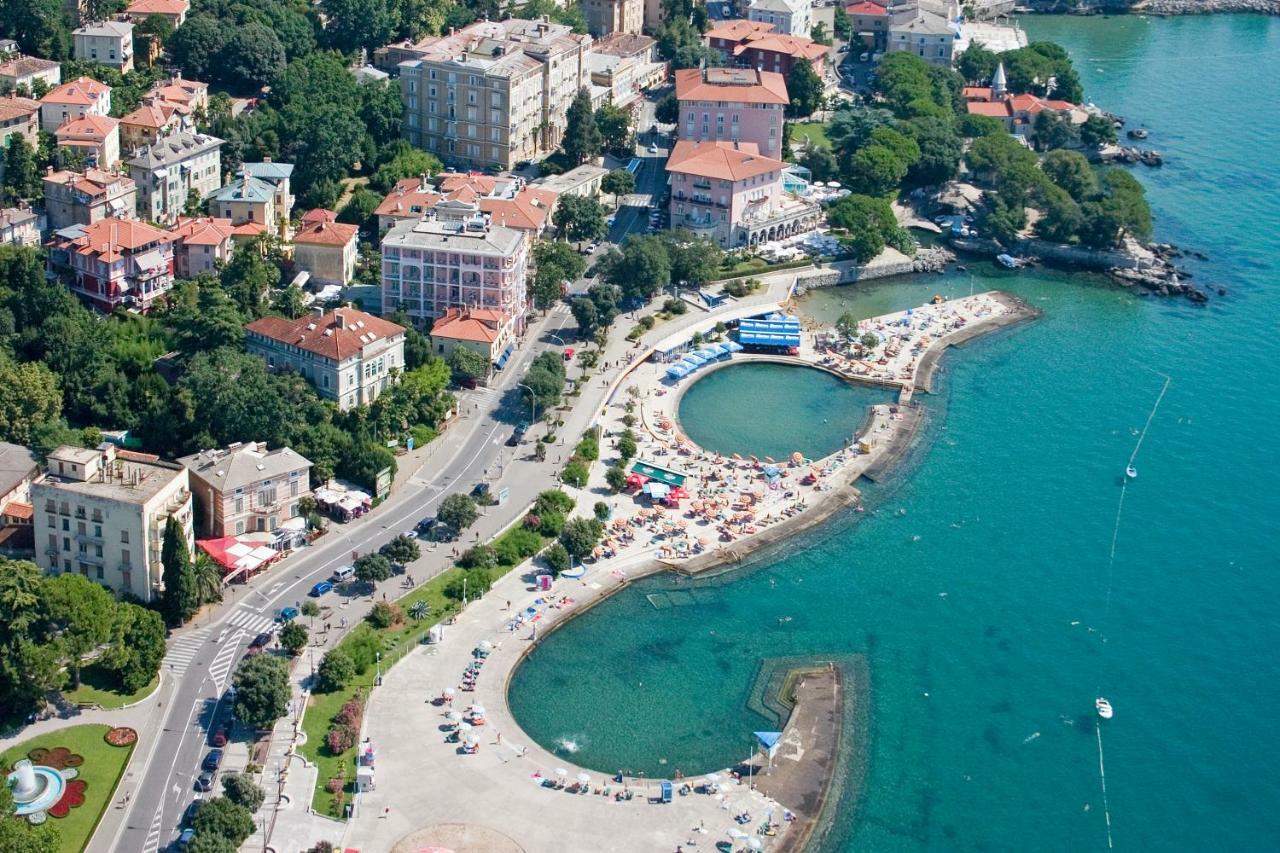 Apartments Anita Near Opatija With Private Parking Матули Екстериор снимка