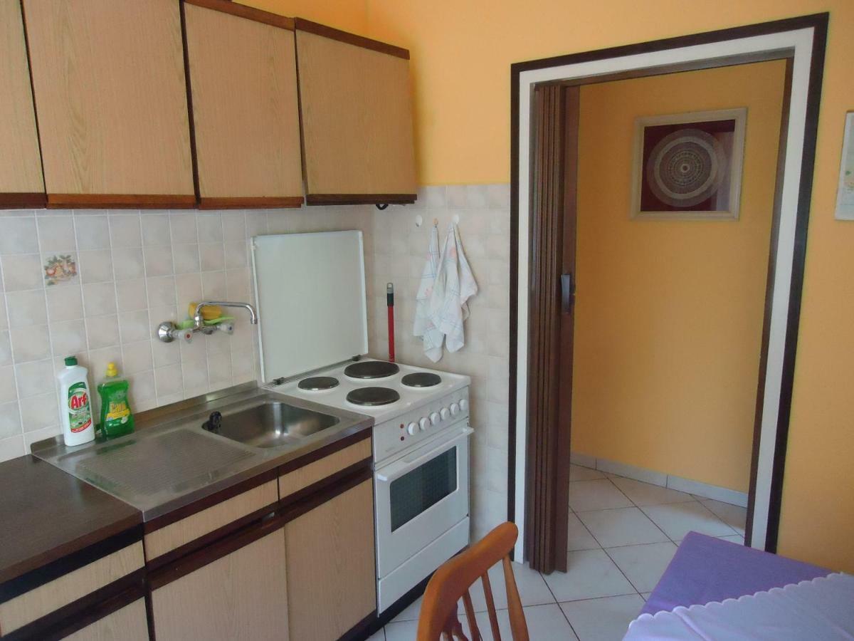 Apartments Anita Near Opatija With Private Parking Матули Екстериор снимка