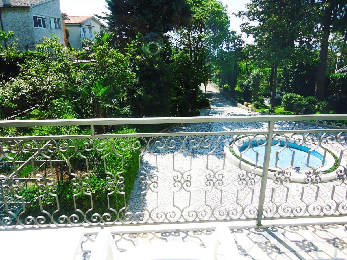 Apartments Anita Near Opatija With Private Parking Матули Екстериор снимка